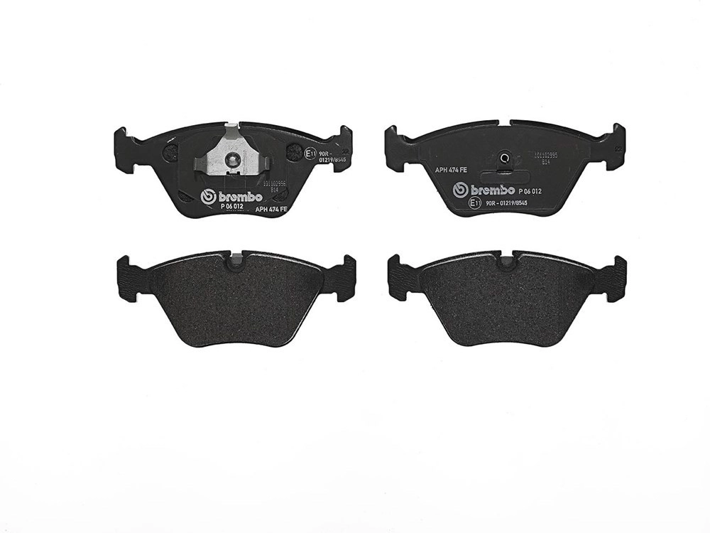 BREMBO Bremsbelagsatz, Scheibenbremse BREMSBELÄGE, RICHTUNGSGEBUNDEN vorne rechts links ohne Zubehör für BMW 34112229935 34111157570 34111158265 P 06