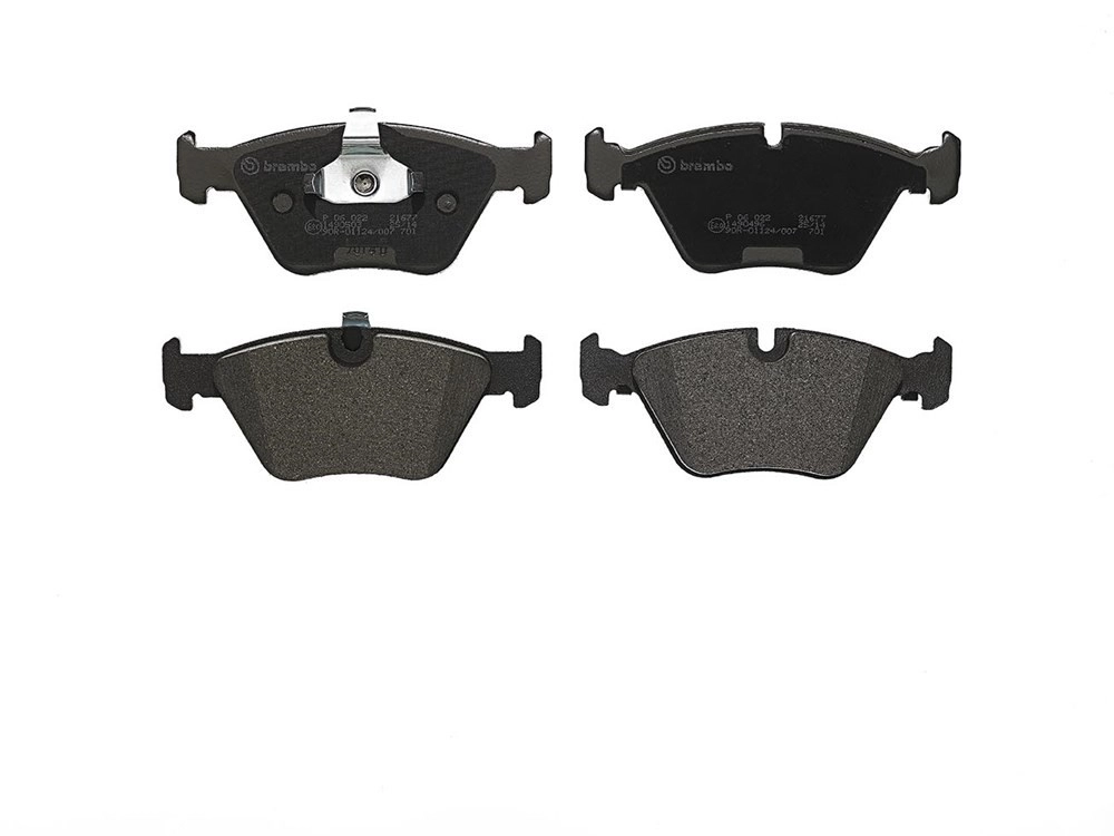 BREMBO Bremsbelagsatz, Scheibenbremse BREMSBELÄGE, RICHTUNGSGEBUNDEN vorne rechts links ohne Zubehör für BMW 34111163953 34112157588 34112157587 P 06