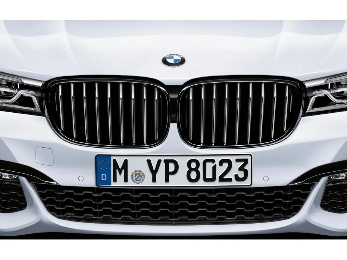orig. BMW 7er G11 G12 mit M Paket M Performance Frontziergitter Ziergitter Satz