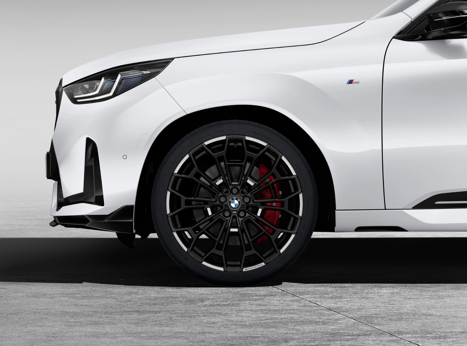 BMW Sommerkompletträder M Performance Y-Speiche 1134 jet black ma