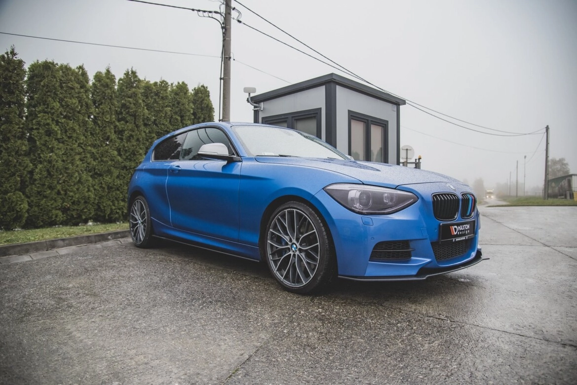 Seitenschweller Ansatz (Paar) passend für BMW M135i F20 roter Kern