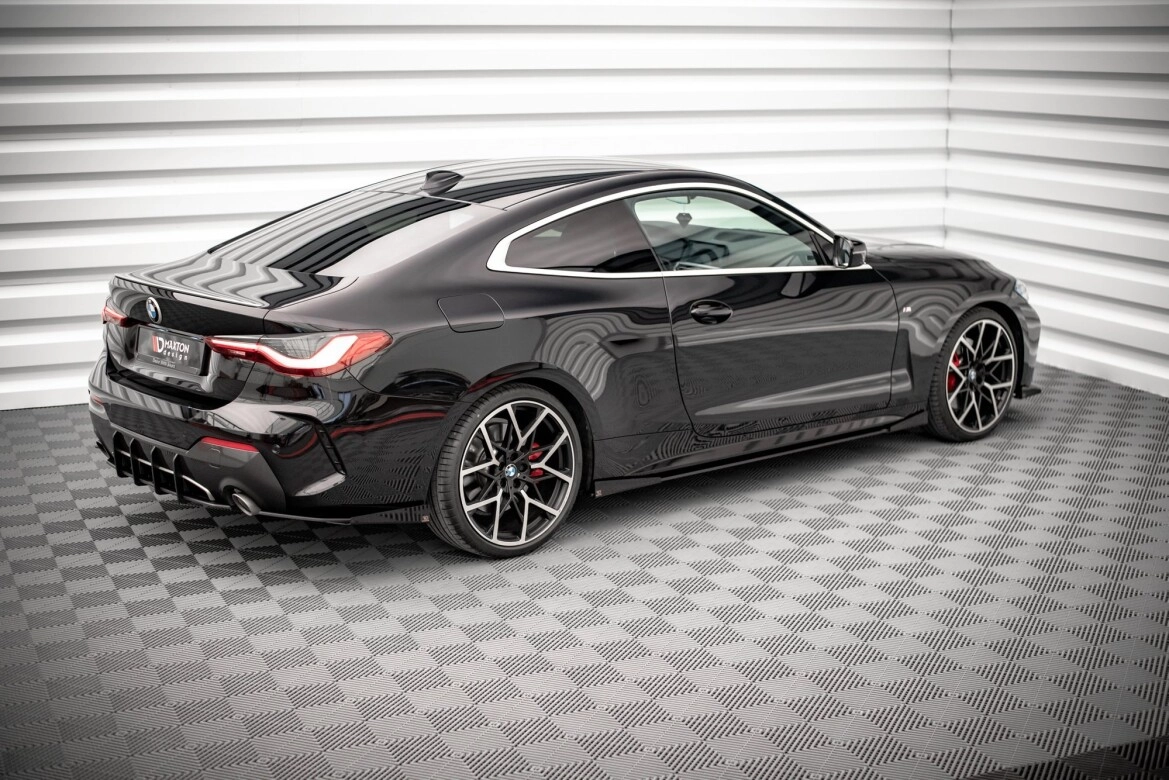 Seitenschweller Flaps passend für BMW 4er M-Paket / M440i G22 / G23 / G22 FL / G23 FL schwarz Hochglanz