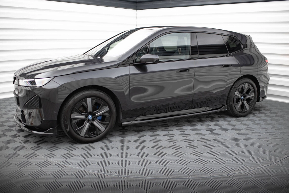 Seitenschweller Ansatz (Paar) passend für BMW iX M-Paket i20 / I20 FL schwarz Hochglanz
