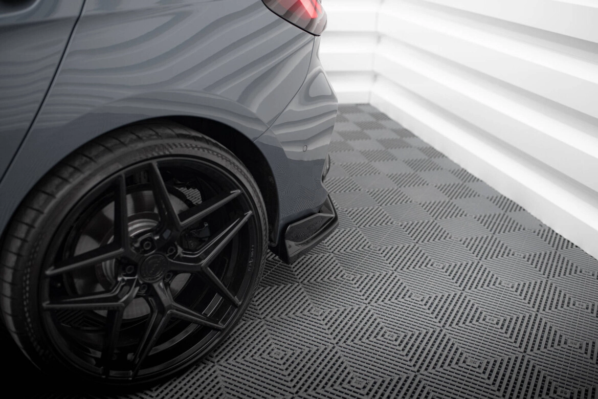 Diffusor Flaps V.4 passend für BMW 1er M-Paket / M135i / 128ti F40 schwarz Hochglanz