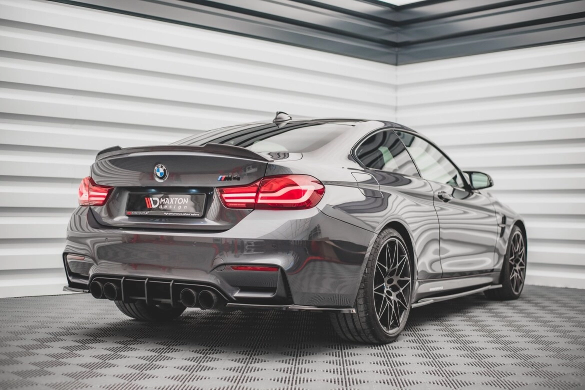 Heckansatz Diffusor passend für BMW M4 F82 roter Kern
