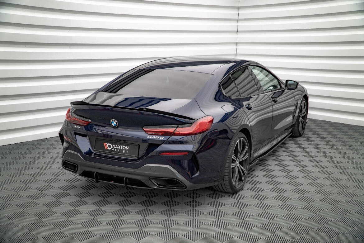 Heckansatz Diffusor passend für BMW 8 Gran Coupe M-Paket G16 schwarz-rot